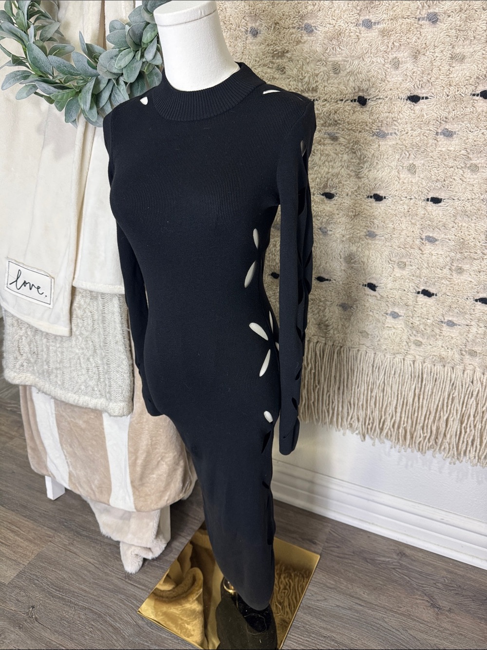 H&M Black Long-Sleeve Cutout Knit Dress size S